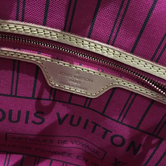 Louis Vuitton Monogram Neverfull PM Sku# 58698 - Picture 9 of 10